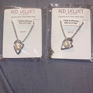 Genuine, freshwater pearl necklace